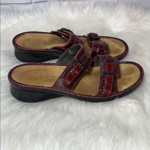Naot Carly Red/Maroon Leather Slide Sandal Sz 8.5 - Picture 4 of 6